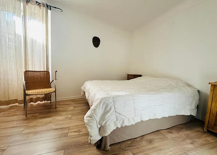 Lejlighed T2 Au Coeur De Avec Balcon Et Wi-fi - Fr-1-309-482 *